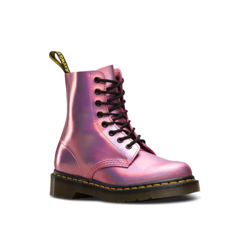 Doc Martens 1460 Pascal ‘Holographic Pink’